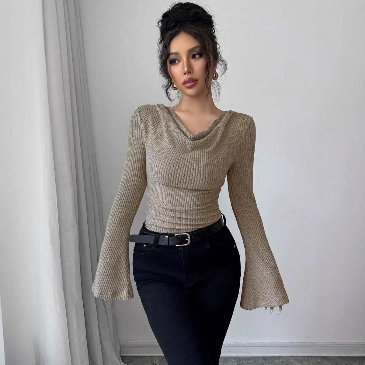 Damesblouse met lange mouwen E - Off Shoulder Blouse recensie en prijs